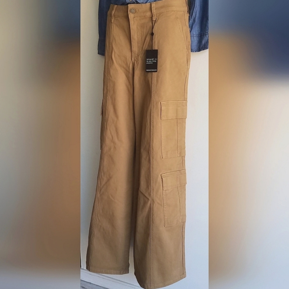 Prosperity Mid Rise Wide Leg Cargo Jeans - Picture 10 of 12
